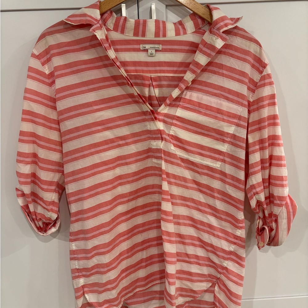 GAP Pink and White Striped Button Down Shirt